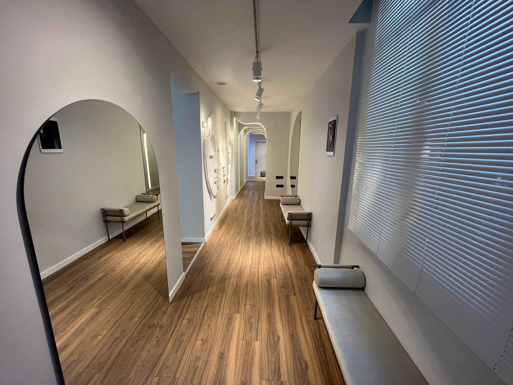 UZUN SOKAK'TA GÜZELLİK MERKEZİ